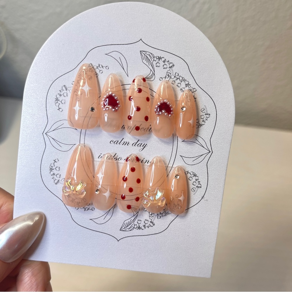 Nude heart nail handmade gel nail, acrylic press on nail, fake nail,